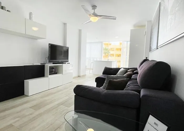 Calahonda Royale Apartment Close to Luna Beach